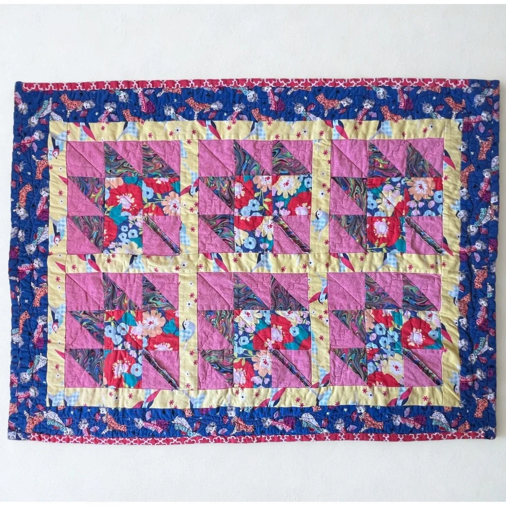 Handmade Patchwork Quilt Wall Hanging Floral Geisha Lap Quilt 43x32